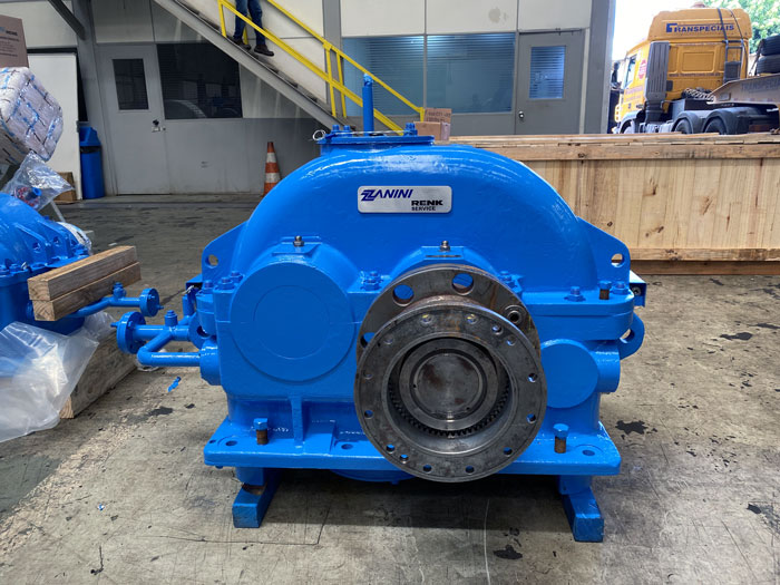 Helical speed reducers from Zanini Renk, designed for high efficiency and continuous industrial operation.