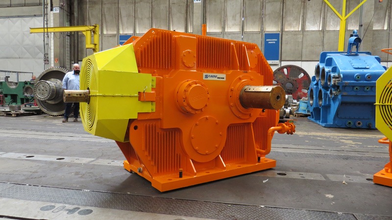 Industrial speed reducer for mining equipment, providing high torque capacity and reliable performance in severe operating conditions.