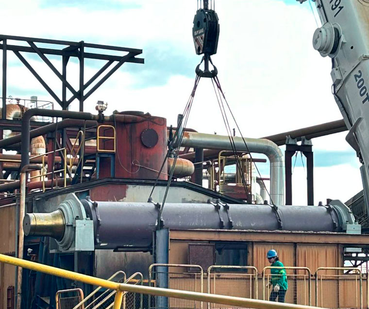 Zanini Renk diffuser shaft being handled by an overhead crane for use in a sugar mill.